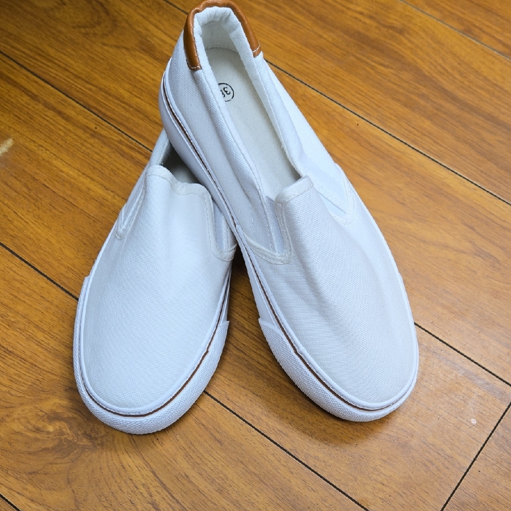 White Canvas Slip-On Sneakers with Tan Heel Tab